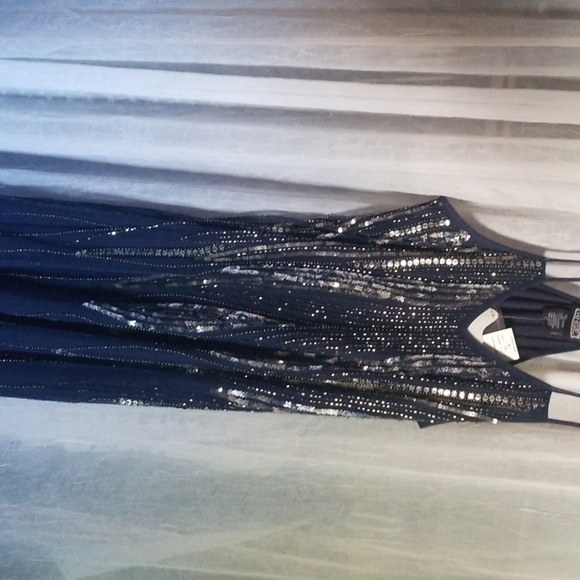 Navy blue Angie gypsy style party dress - Picture 2 of 4